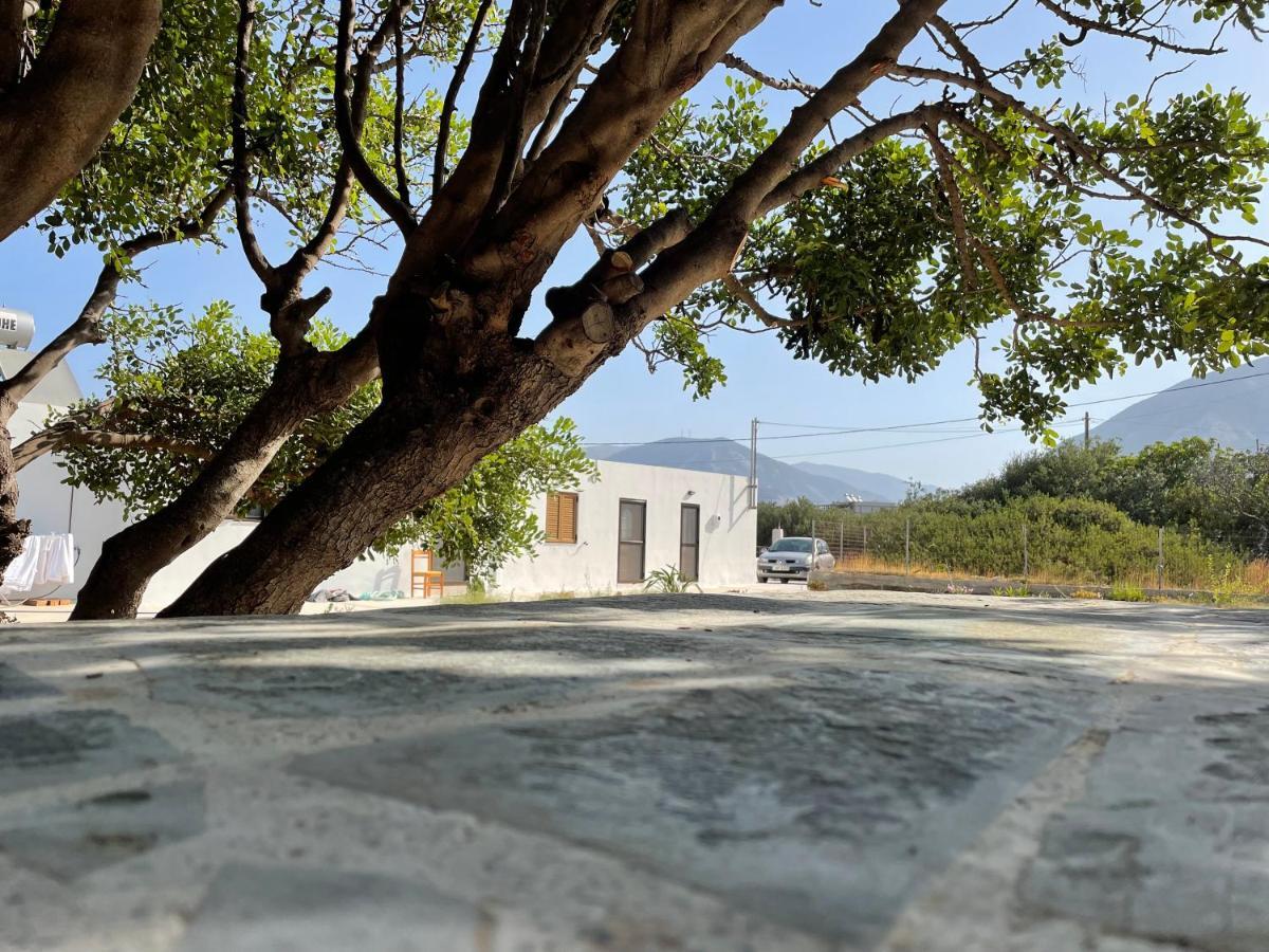 Haroupia Villa Elafonisi Exterior photo