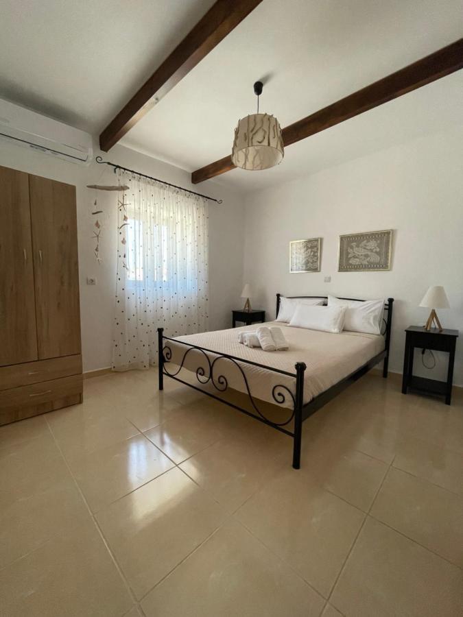 Haroupia Villa Elafonisi Exterior photo